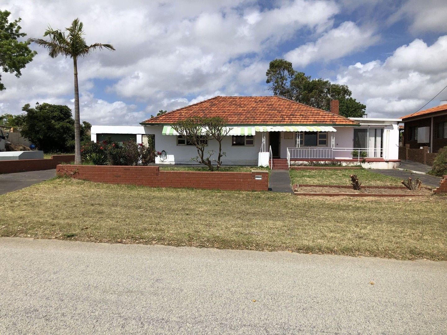 3 bedrooms House in 38 View Street BEELIAR WA, 6164