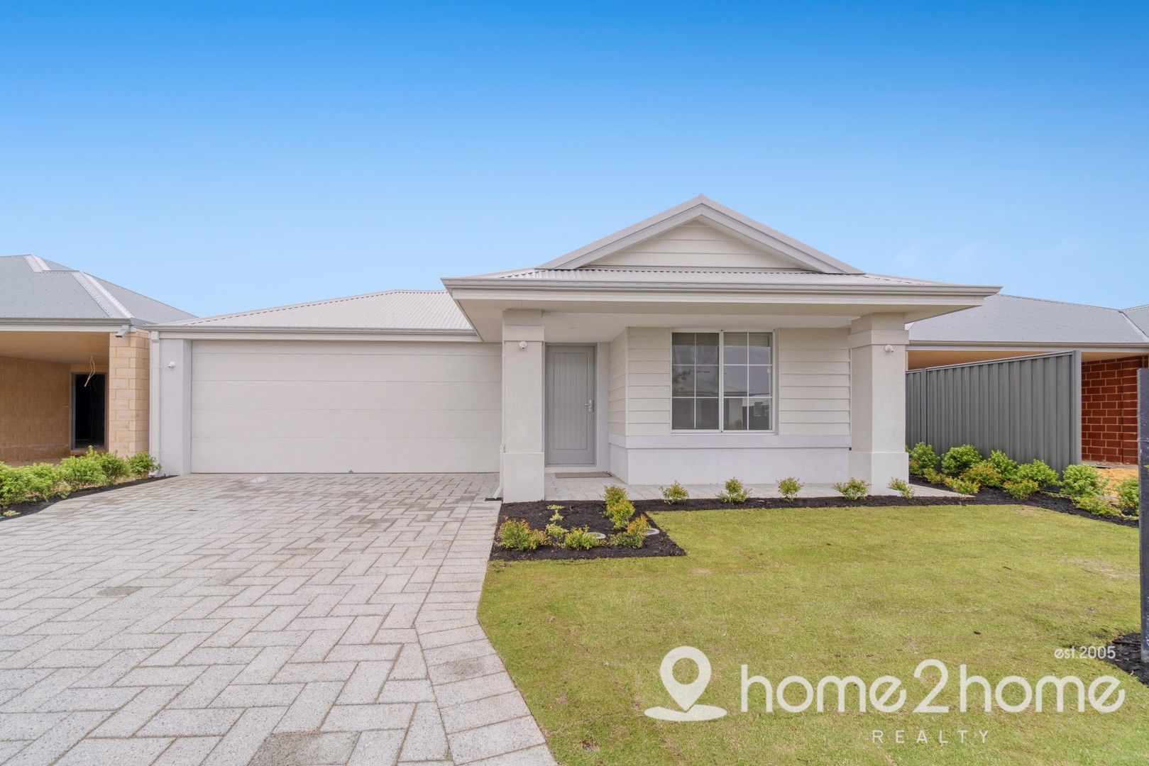 4 bedrooms House in 5 Asbury Road MADORA BAY WA, 6210