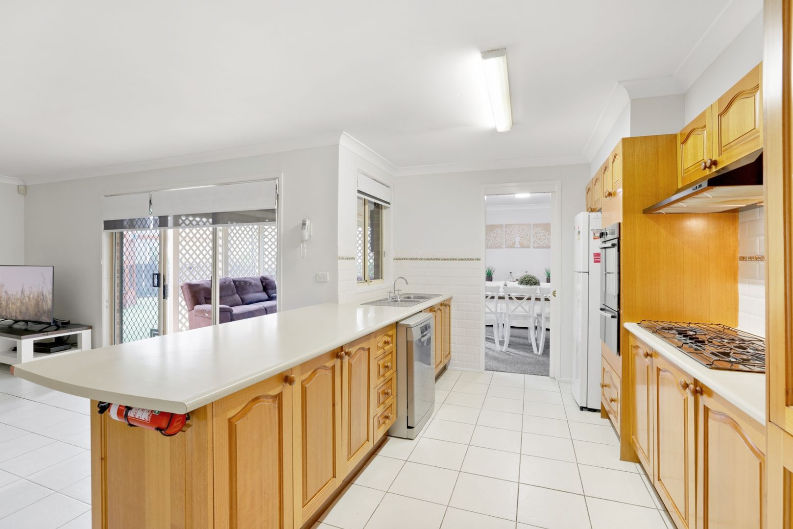 17 Camelot Drive, Cranebrook NSW 2749, Image 2