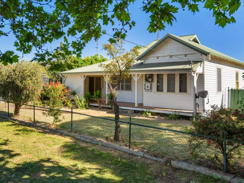 45 Ferrier Street, Narrandera NSW 2700 House For Rent Domain