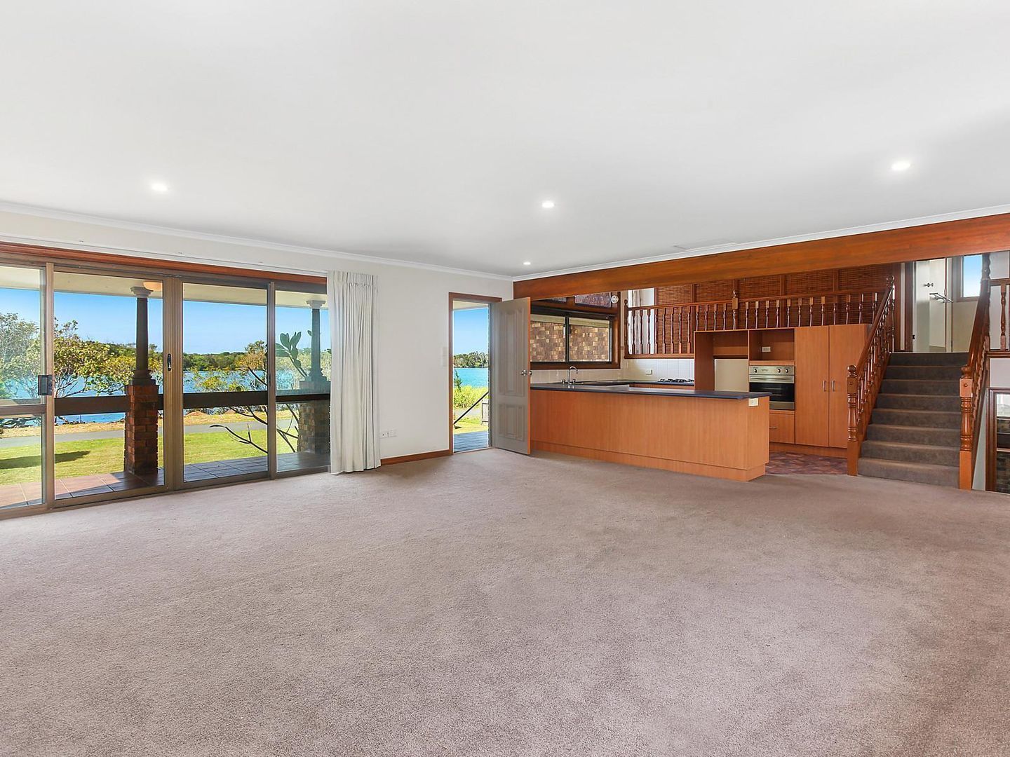 17 Wommin Lake Crescent, Fingal Head NSW 2487, Image 1