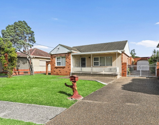 198 Parraweena Road, Miranda NSW 2228