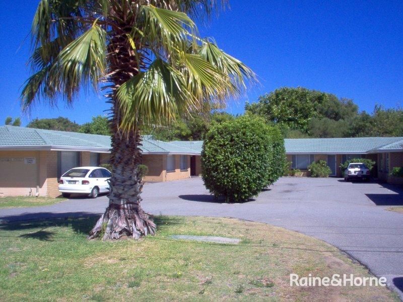 1 bedrooms House in 4/61 frederick Street SHOALWATER WA, 6169