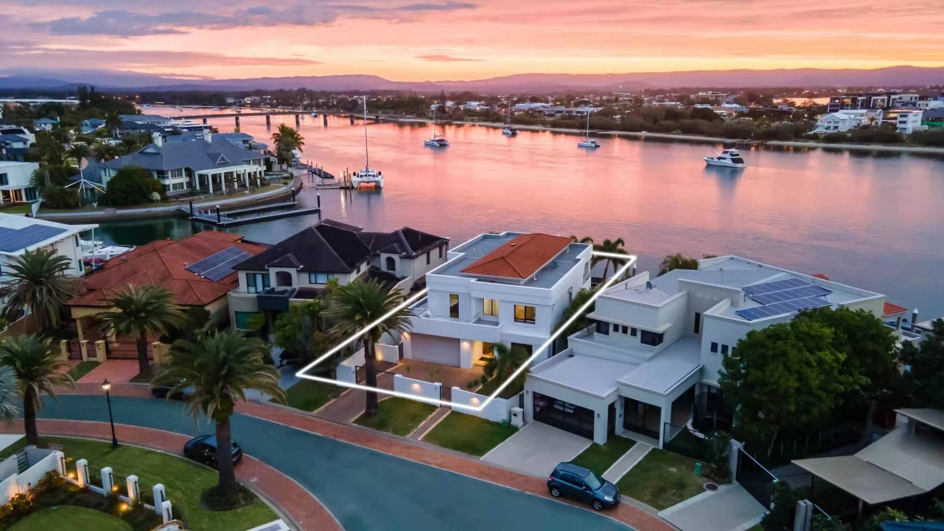 20 King James Ct, Paradise Point QLD 4216 House For Rent Domain