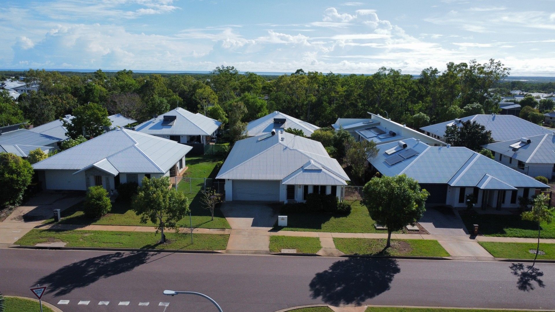 Muirhead NT 0810 3 beds house for Sale, 710,000 2018376033 Domain