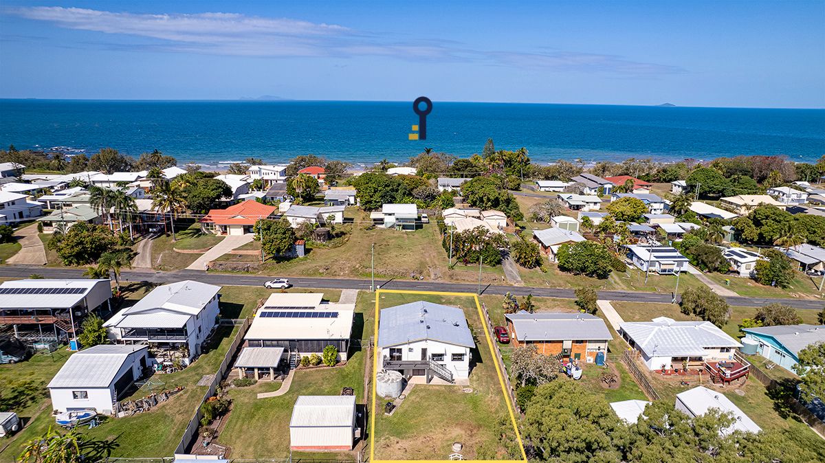 38 Cooper Avenue, Campwin Beach QLD 4737, Image 2