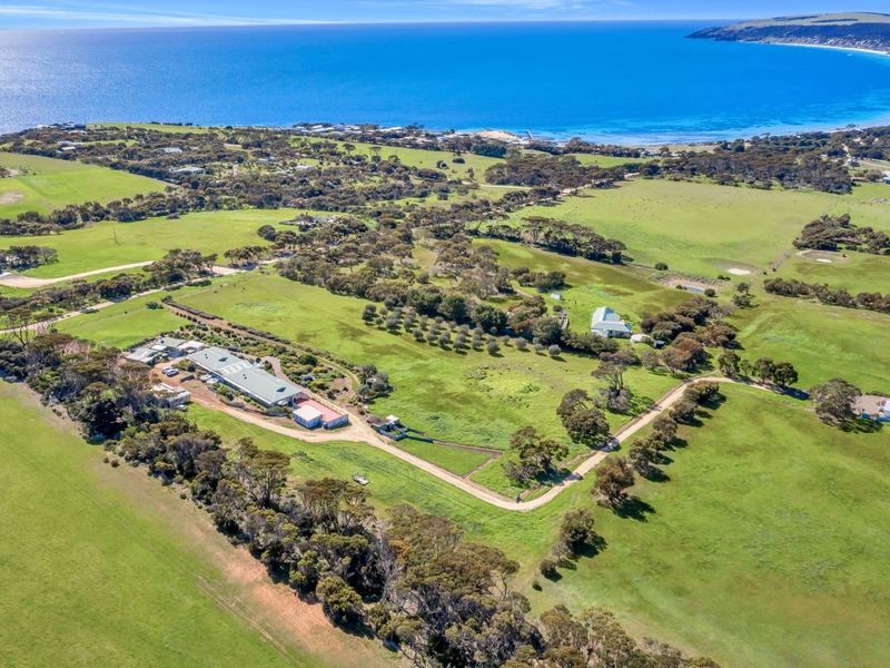 105 Bates Road, Emu Bay SA 5223, Image 2