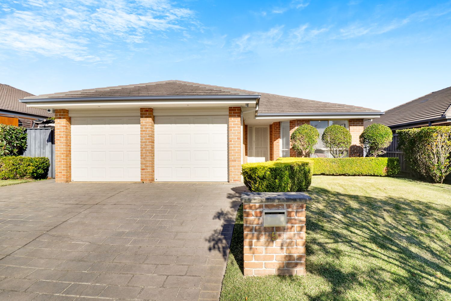 4 bedrooms House in 5 Whitewood Crescent KELLYVILLE RIDGE NSW, 2155