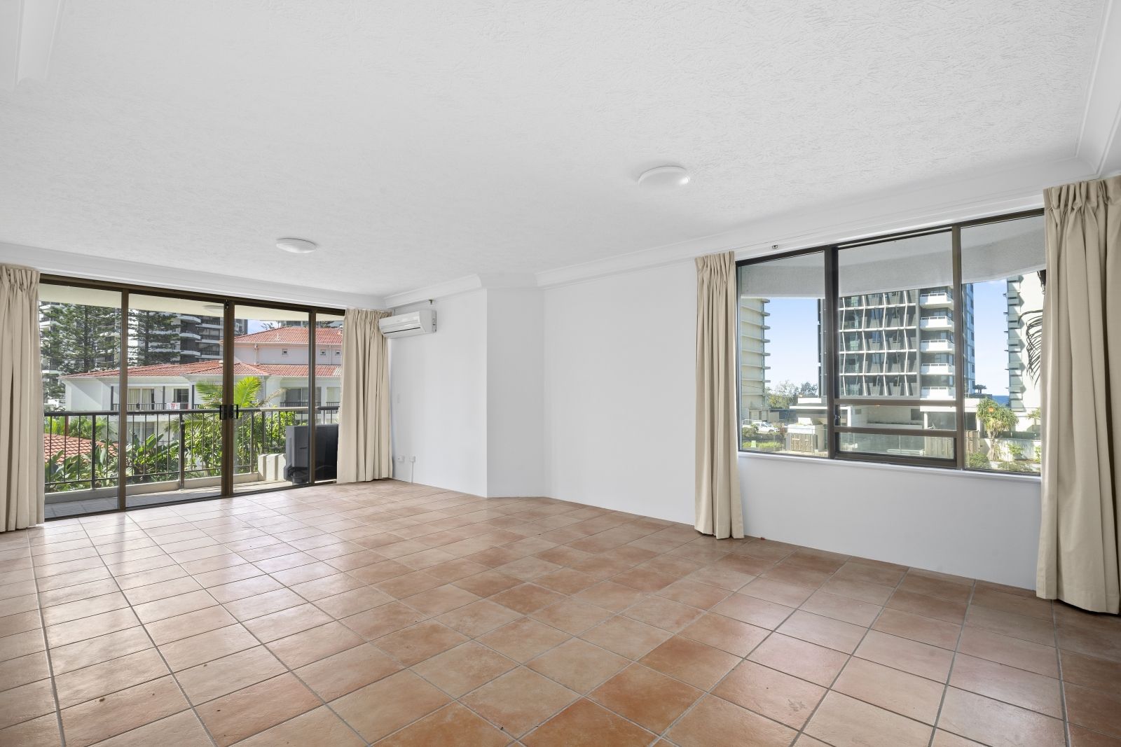 2 bedrooms Apartment / Unit / Flat in 205/5 Enderley Avenue SURFERS PARADISE QLD, 4217