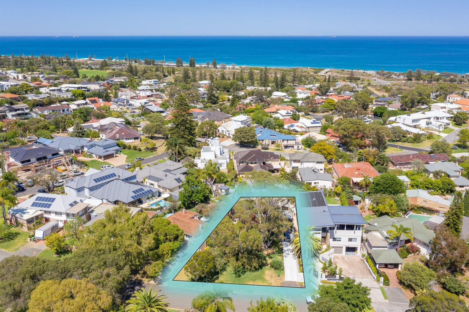 Boronia Crescent, City Beach WA 6015, Image 0