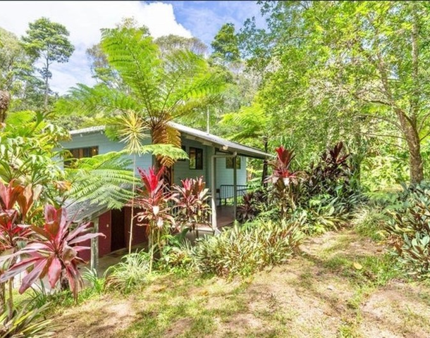 7 Williamson Drive, Kuranda QLD 4881