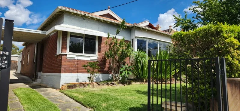 4 Selborne St, Burwood NSW 2134