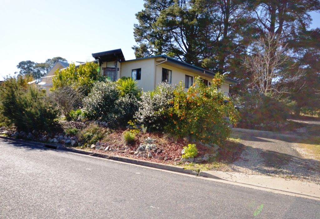 26 Mountain Avenue, Mount Beauty VIC 3699, Image 0