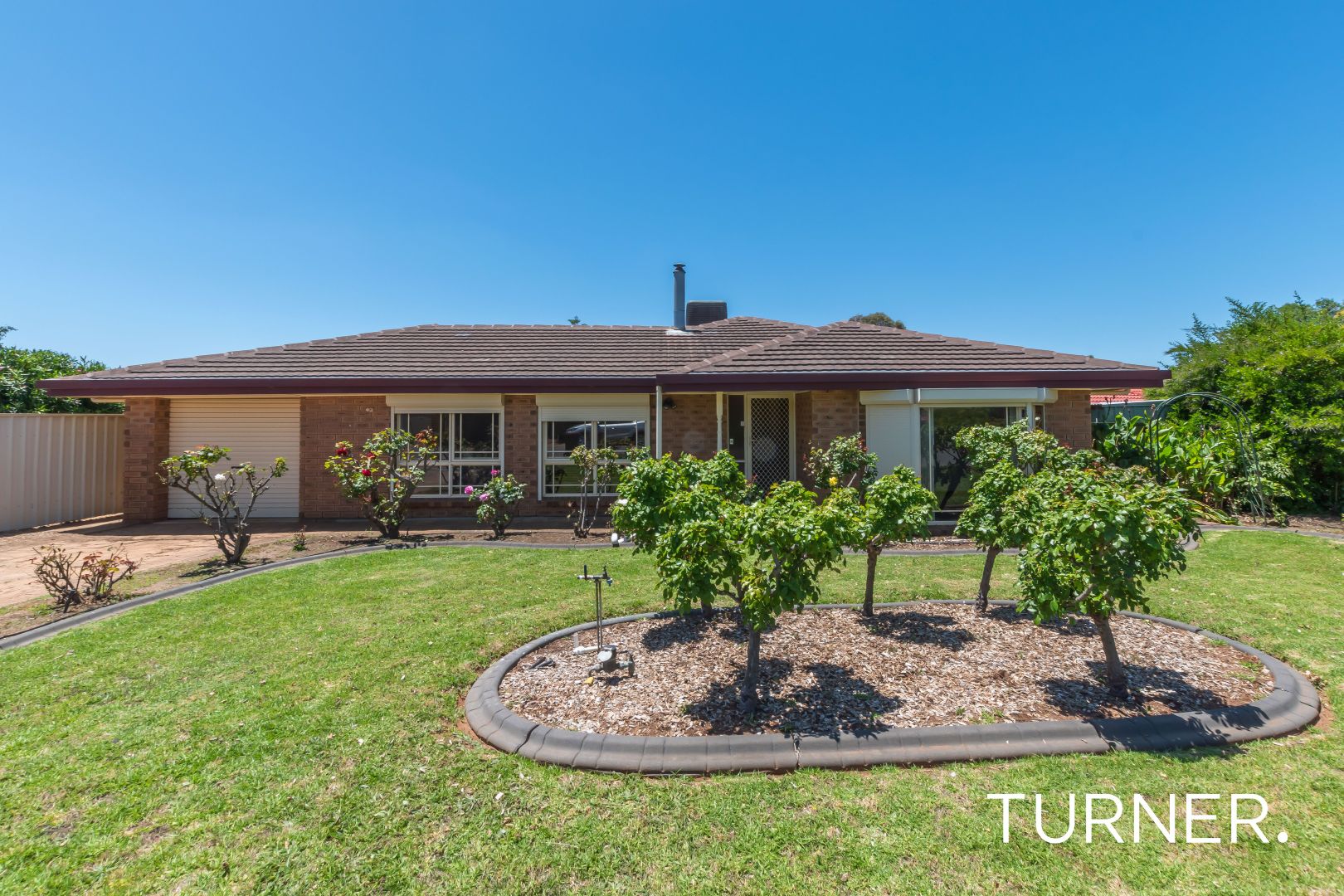 27 Siegersdorf Crescent, Old Reynella SA 5161