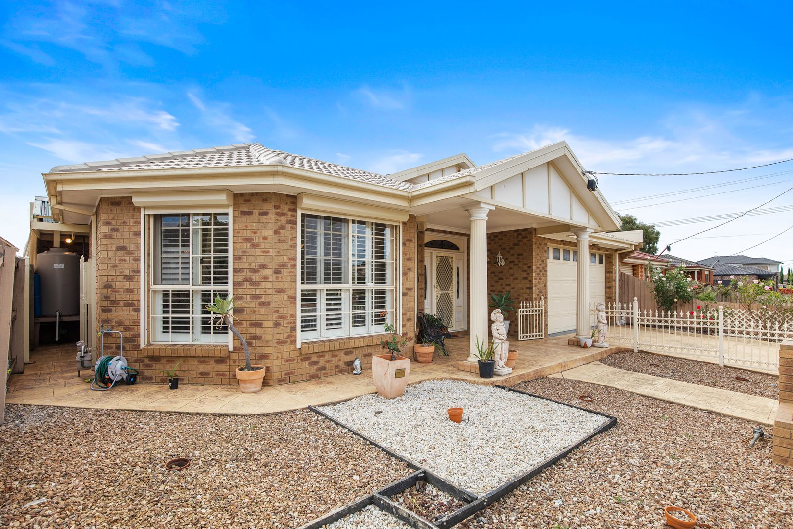 6 May Avenue, Altona Meadows VIC 3028, Image 1