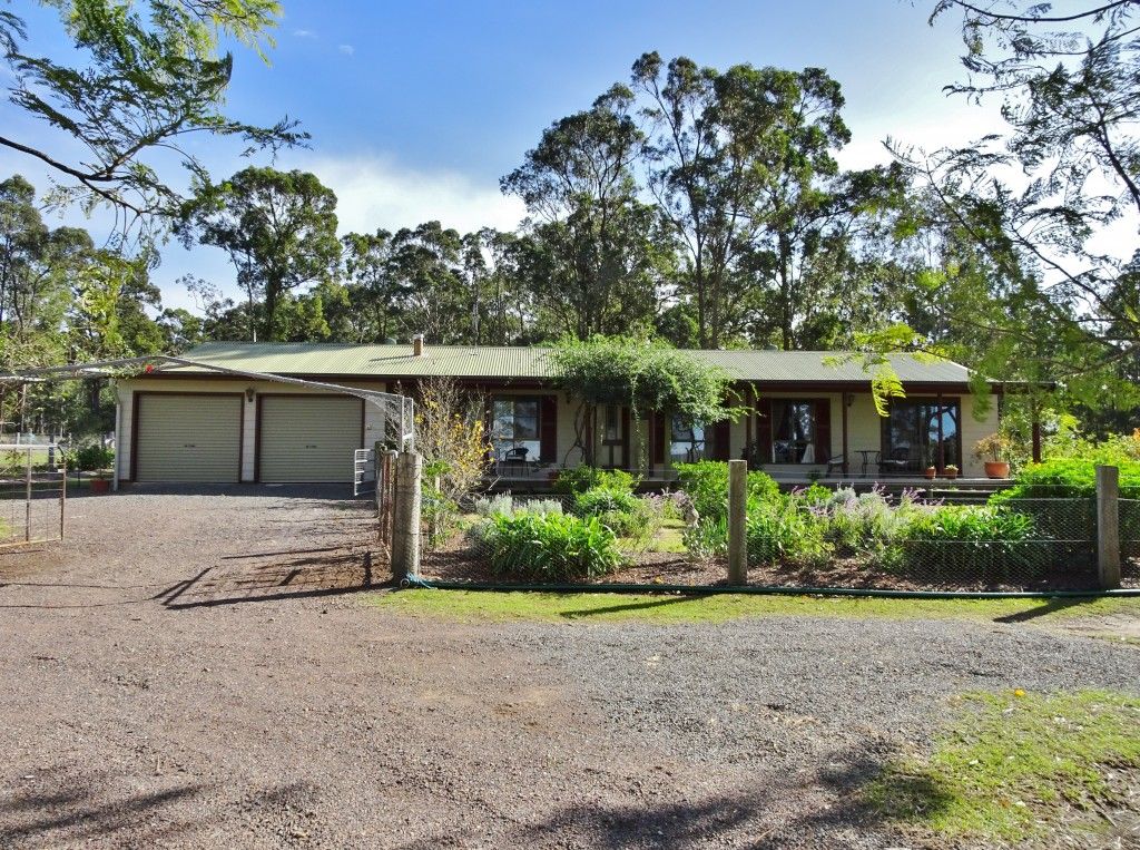 2179 Clarence Town Road, Glen Oak NSW 2320, Image 0