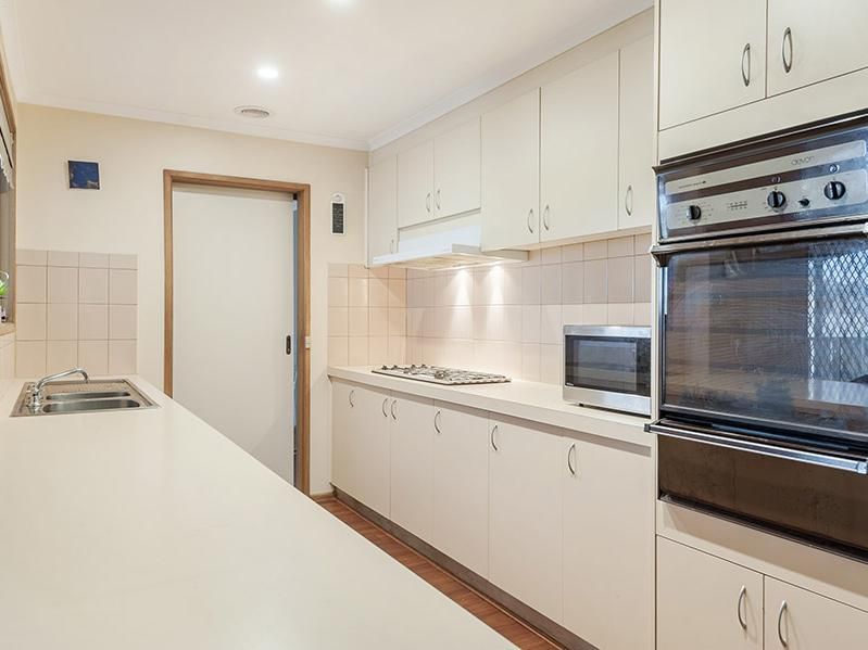 16 LONGTOWN COURT, Craigieburn VIC 3064 House For Rent Domain