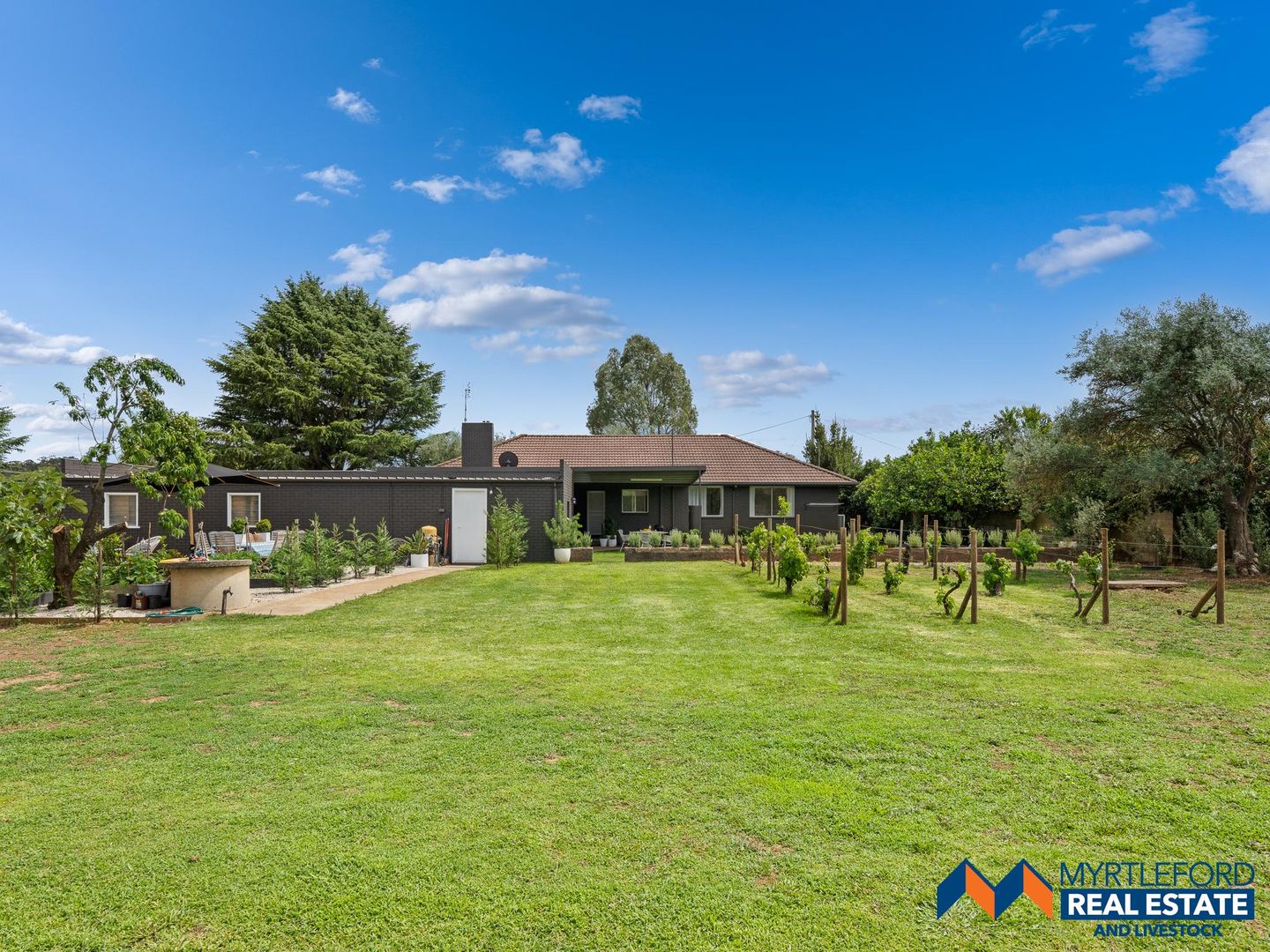 4216 Snow Road, Myrtleford VIC 3737, Image 2