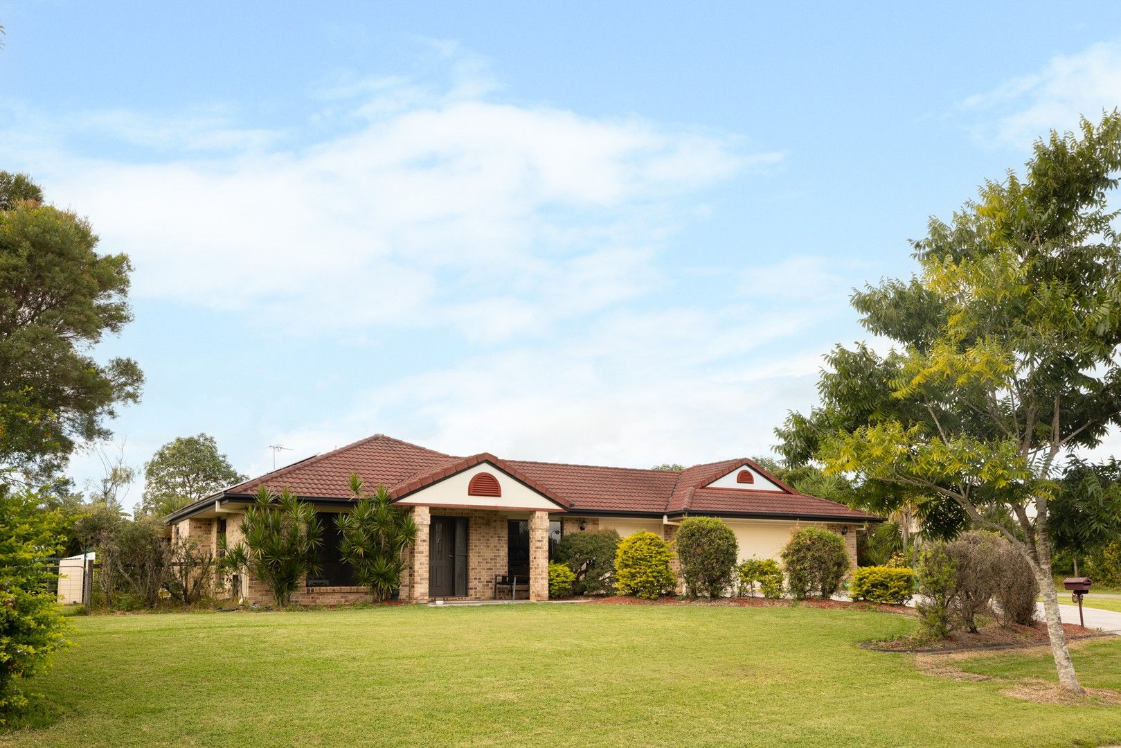 5 bedrooms House in 35 Glasstail Crescent NARANGBA QLD, 4504