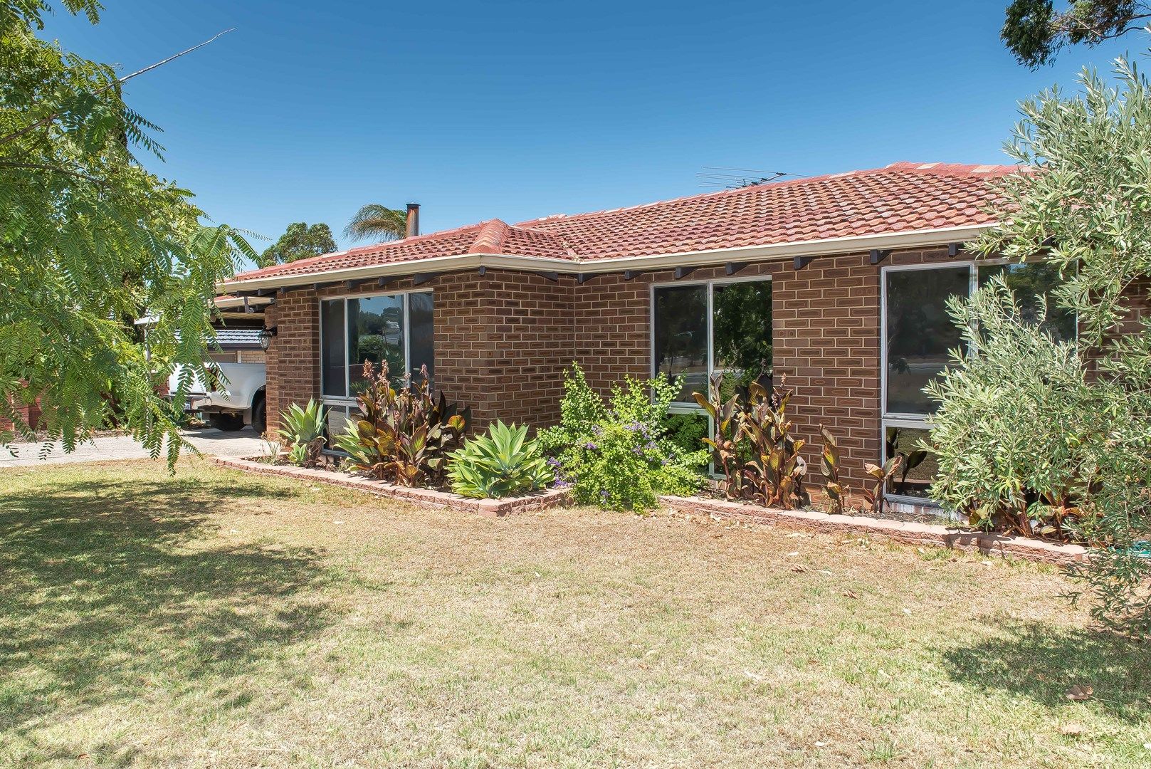 84 Vickers Street, Hamersley WA 6022, Image 0