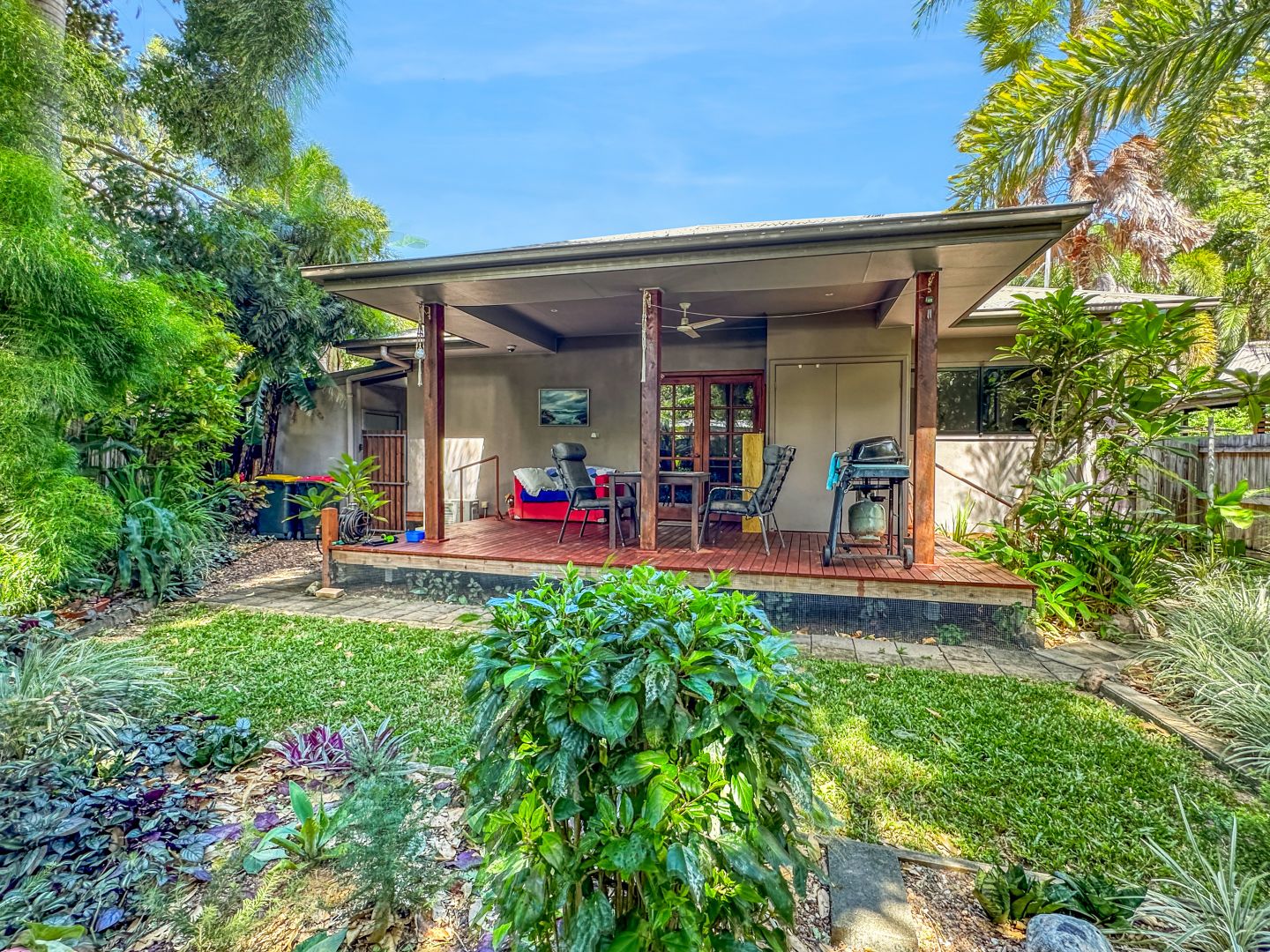 Unit 1/24 Mango Pkwy, Nelly Bay QLD 4819, Image 2