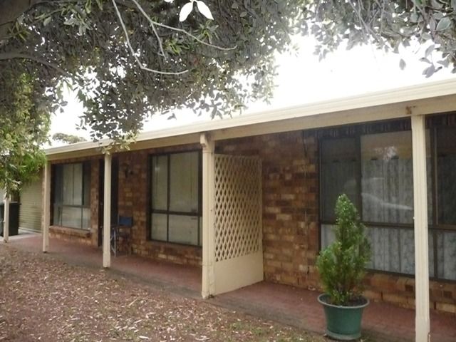 4/2 Jones Street, Goolwa South SA 5214, Image 2