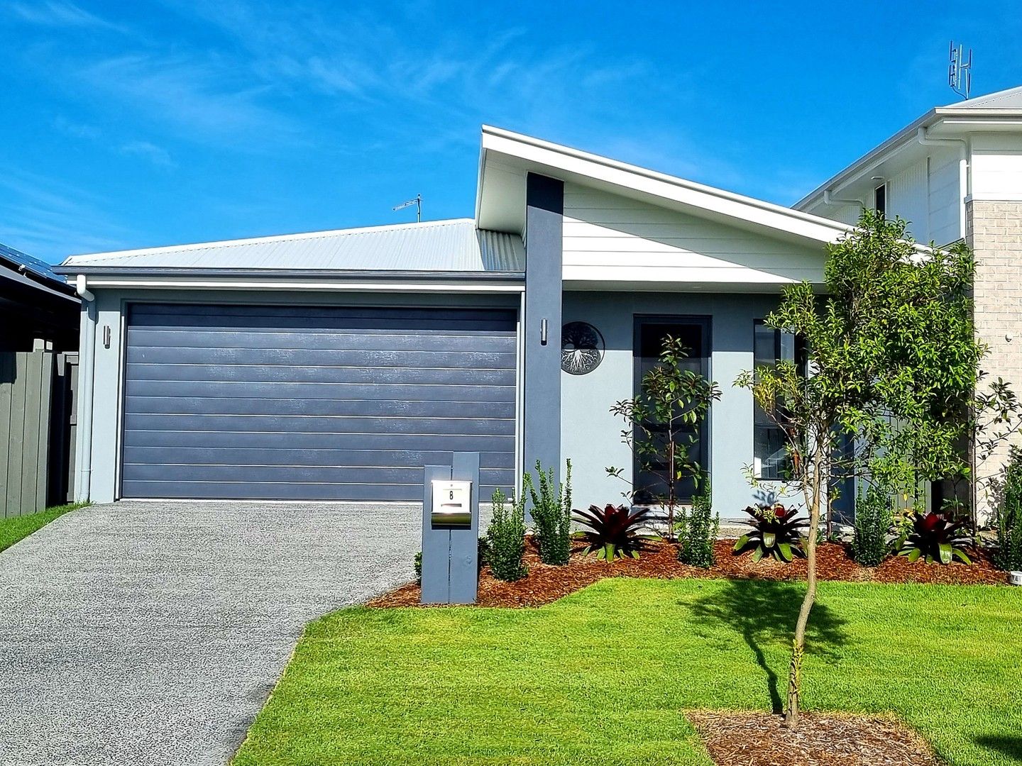 2 bedrooms House in 8 Hunter Parkway PALMVIEW QLD, 4553