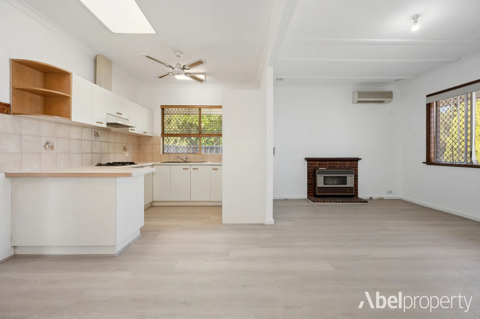 Additional image 8 of 19 Gild Street, Cloverdale WA 6105