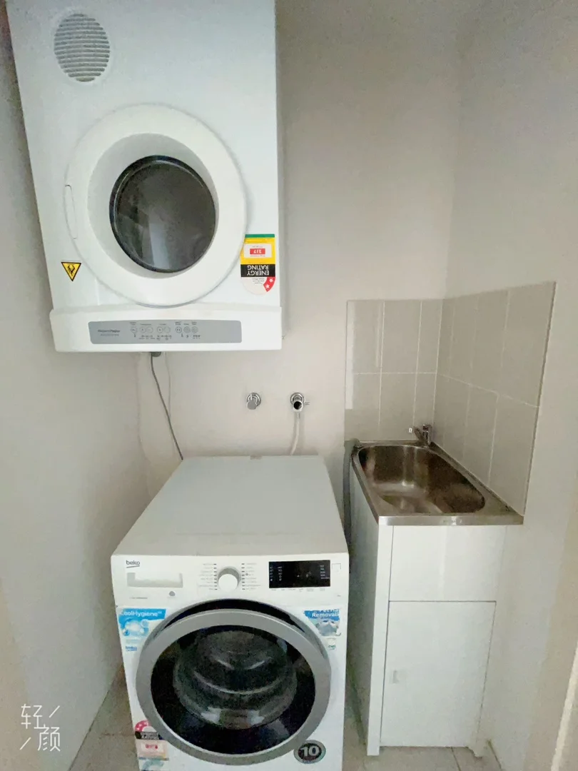 Additional image 30 of WeChat: KRL119 L8/ 2B Defries ave, Zetland NSW 2017