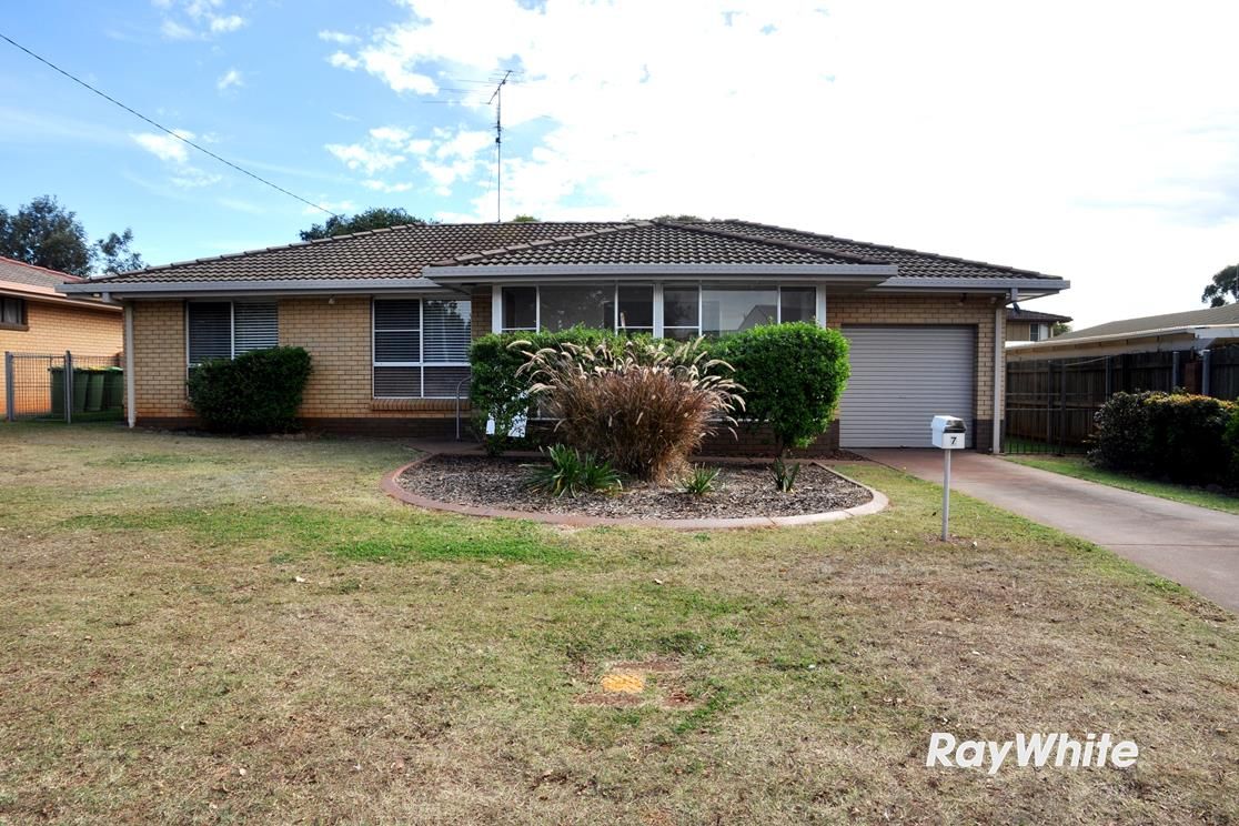 7 Jimbour Drive, Newtown QLD 4350, Image 0