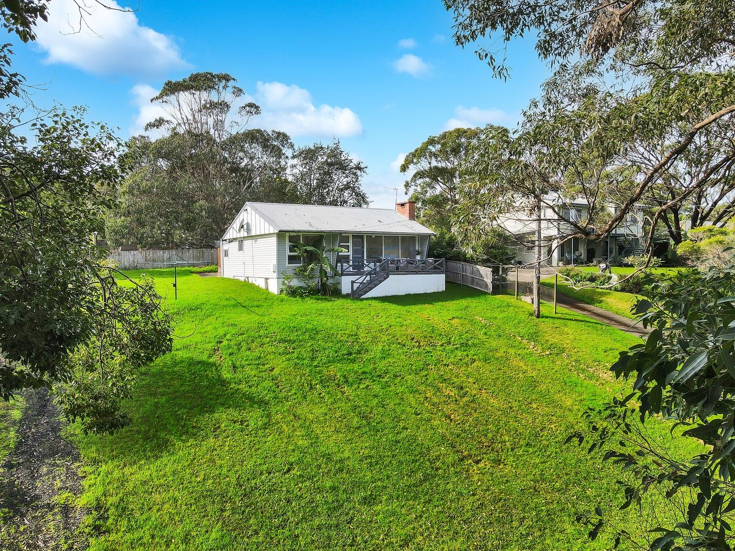 30 East Crescent, Culburra Beach NSW 2540, Image 0