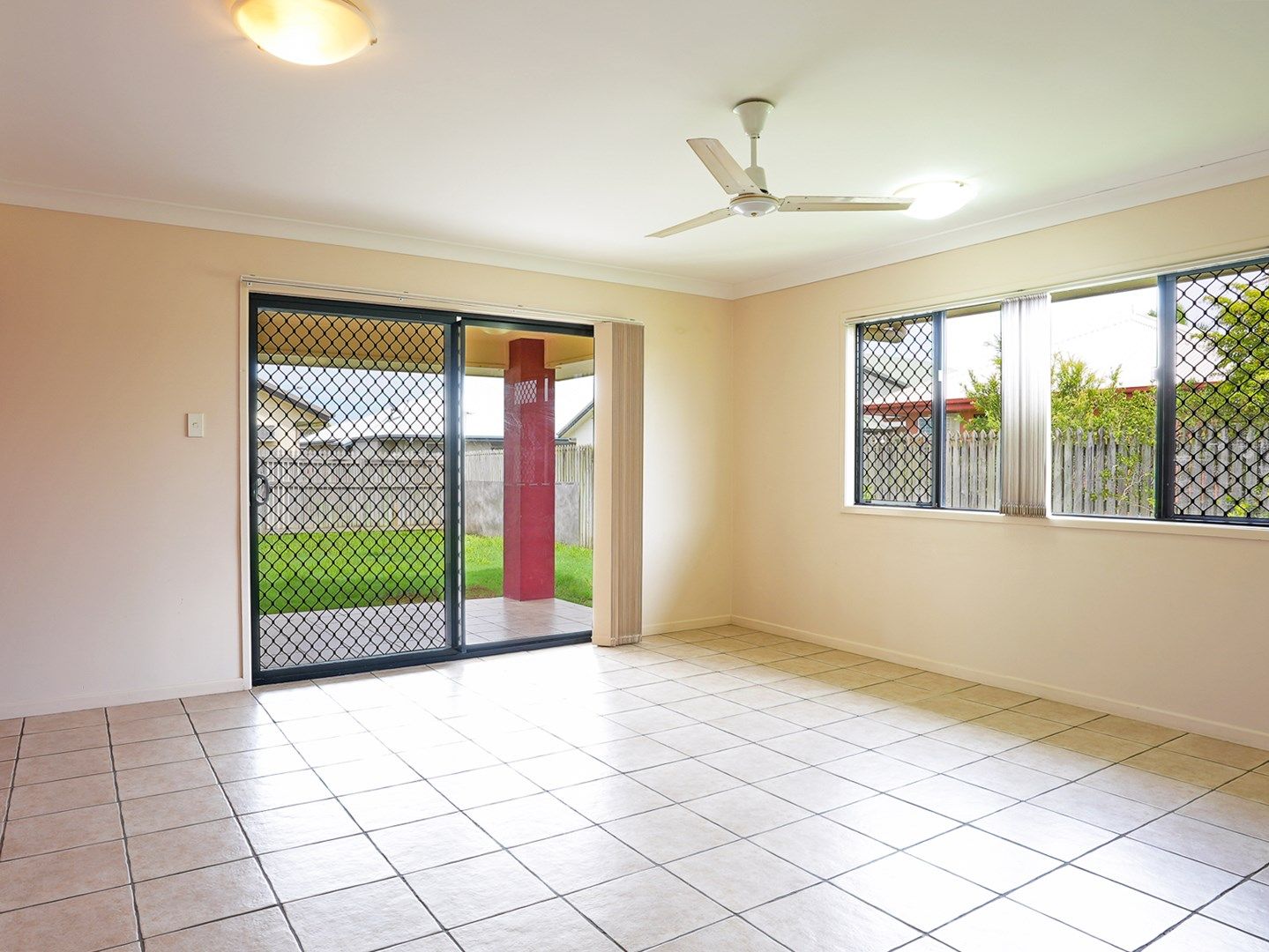 6 Fitzgerald Crescent, Kirwan QLD 4817, Image 0