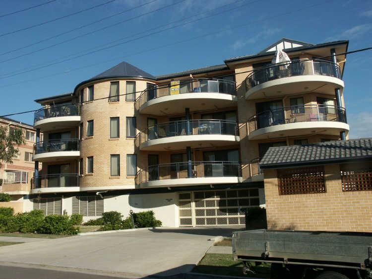 24/28-30 Fourth Avenue, Blacktown NSW 2148, Image 0