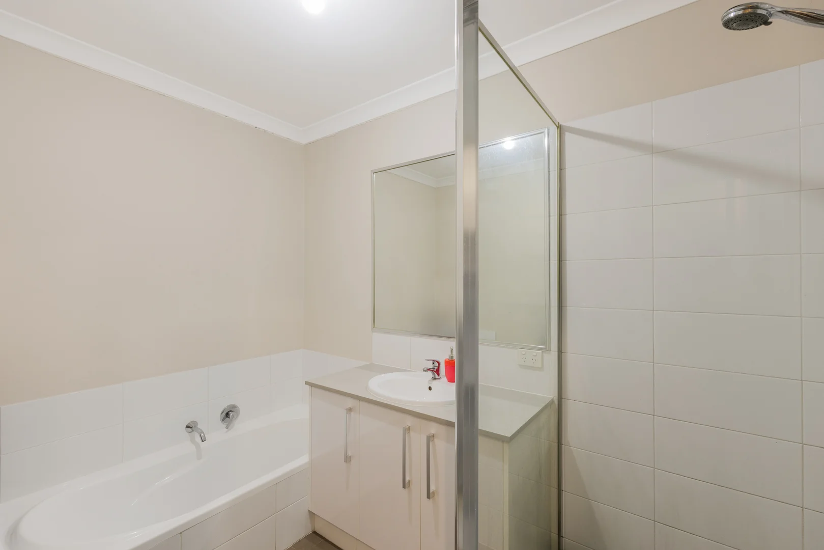 Additional image 10 of 18 Mccormack Street, Armadale WA 6112