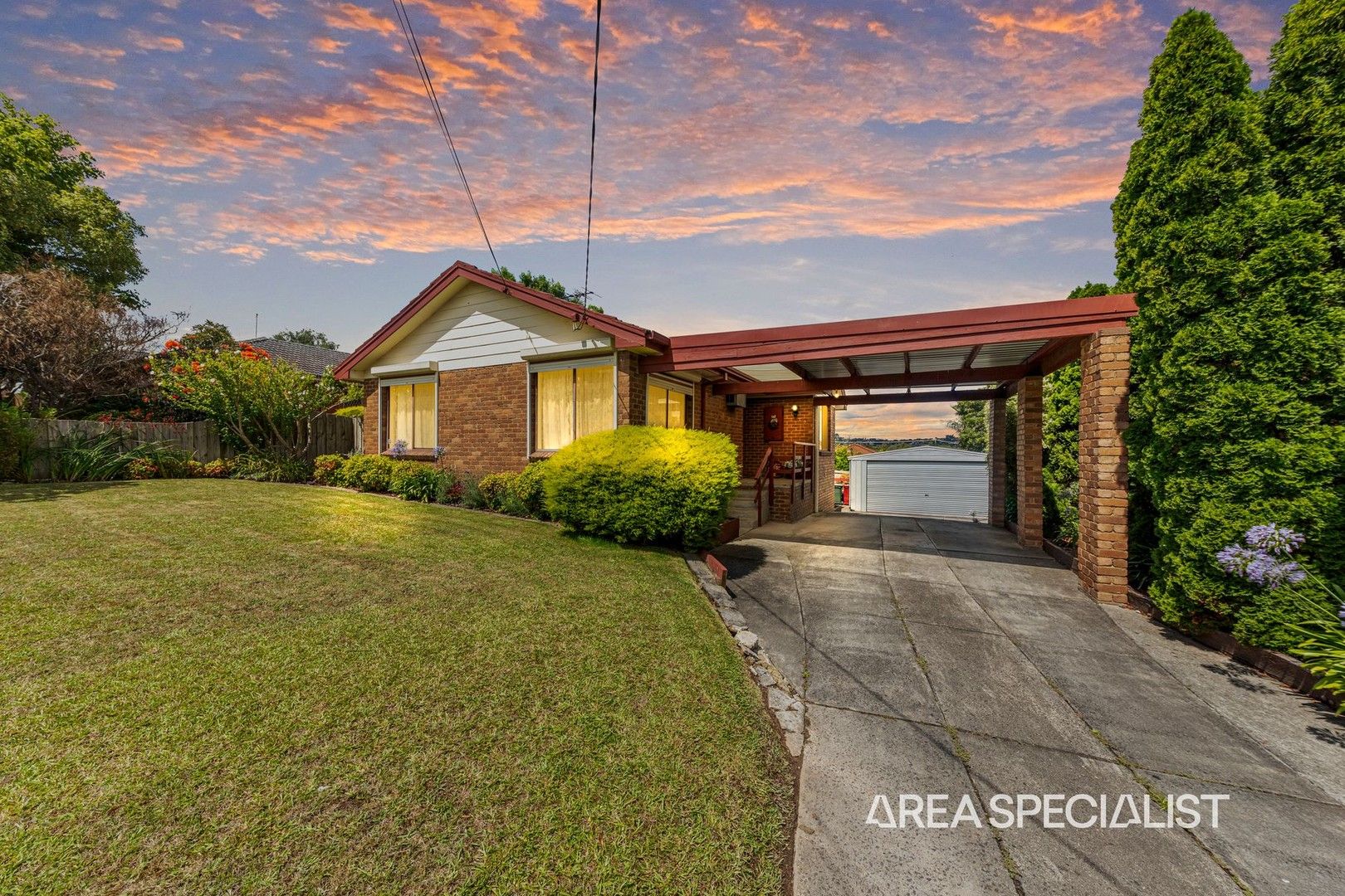 3 bedrooms House in 6 Cloverset Avenue NARRE WARREN VIC, 3805