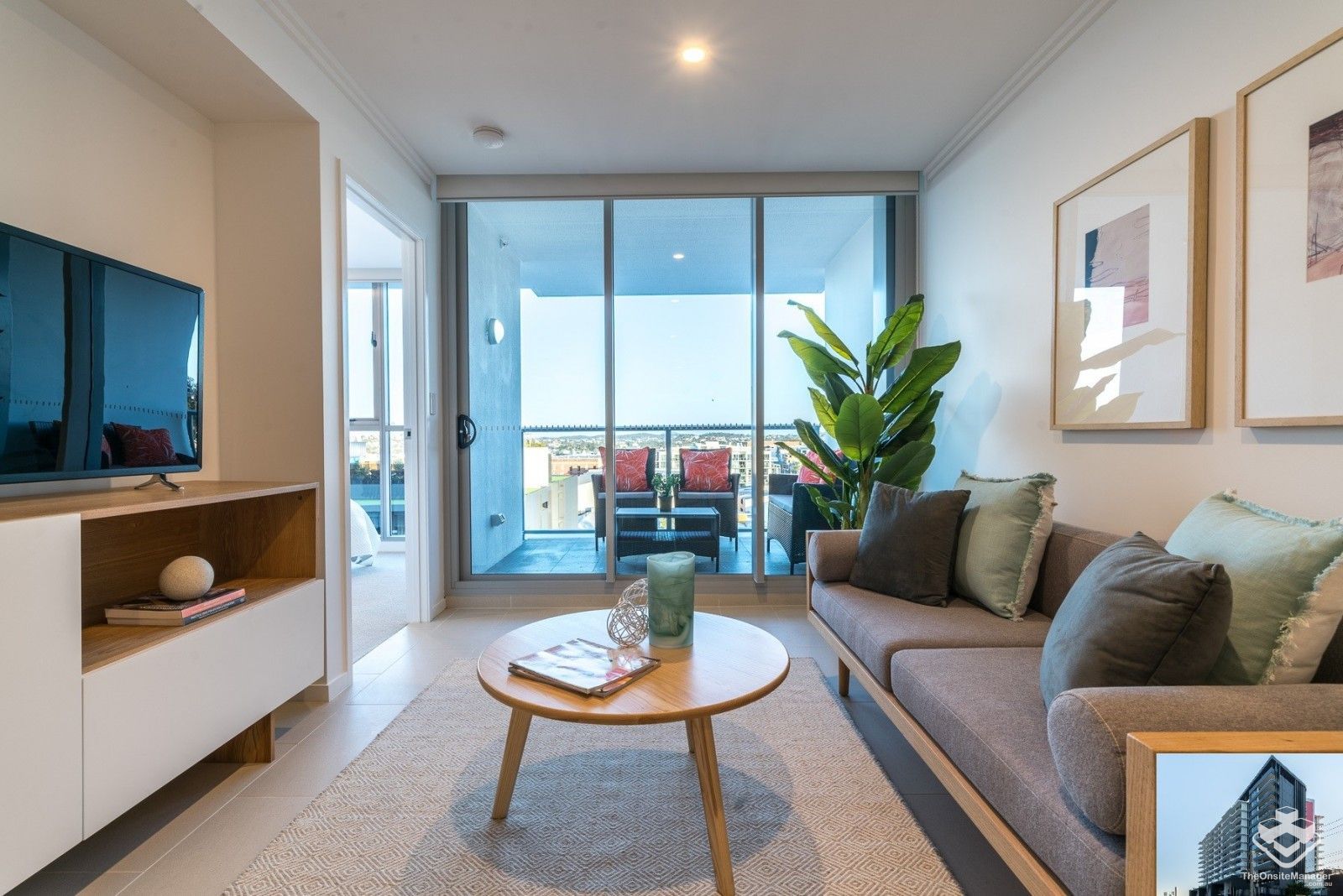 2 bedrooms Apartment / Unit / Flat in L6/42 Wyandra Street NEWSTEAD QLD, 4006