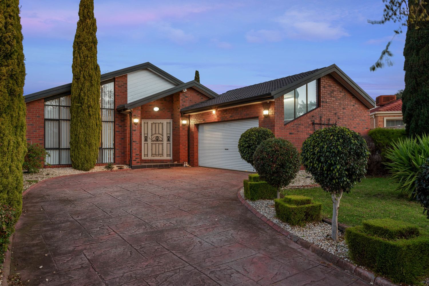 7 Benjamin Court, Sydenham VIC 3037, Image 2