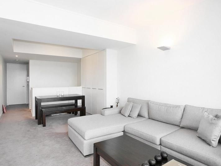 2 bedrooms Apartment / Unit / Flat in 188/19-21 Grosvenor Street NEUTRAL BAY NSW, 2089