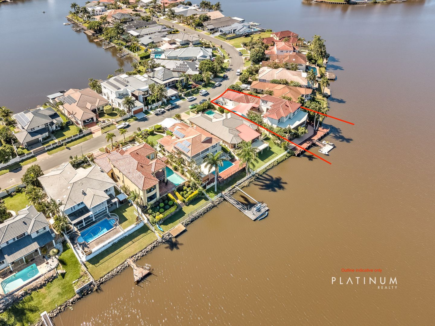 32 Montevideo Drive, Clear Island Waters QLD 4226
