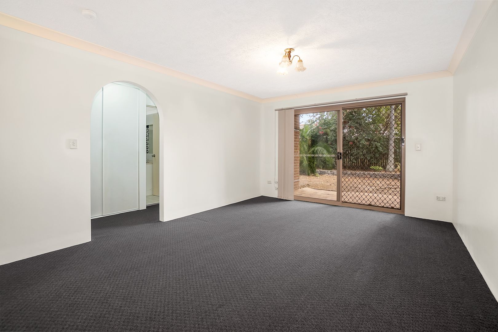 2/14 Halcomb Street, Zillmere QLD 4034, Image 2