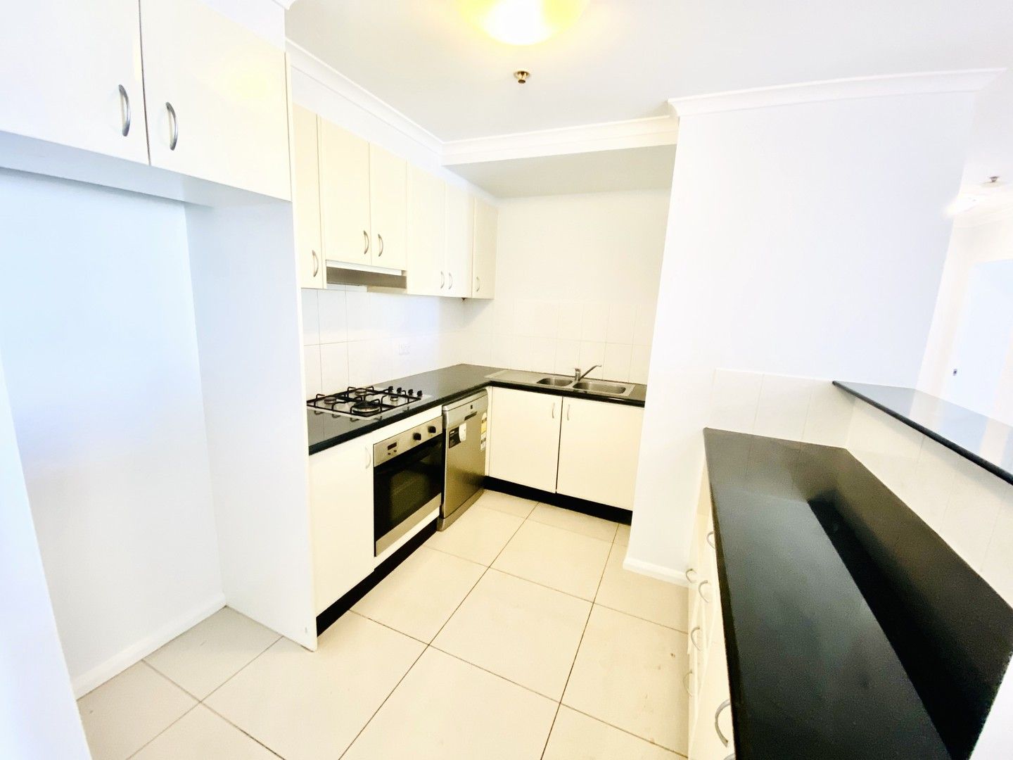2 bedrooms Apartment / Unit / Flat in 40/26-30 Hassall Street PARRAMATTA NSW, 2150