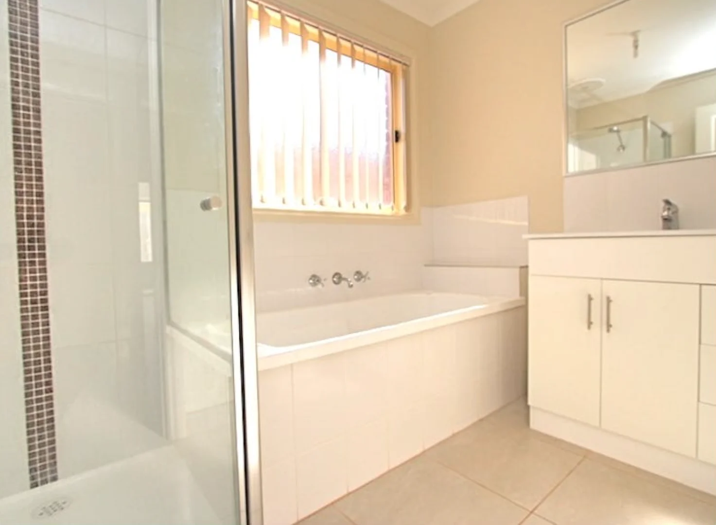 Additional image 4 of 93 Melissa Way, Pakenham VIC 3810