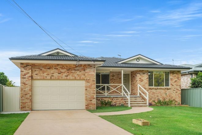 Picture of 1/92B Kincumber Crescent, DAVISTOWN NSW 2251