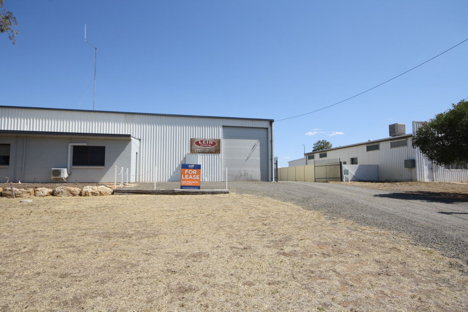 1/51 Mooloobar Street, Narrabri NSW 2390, Image 2