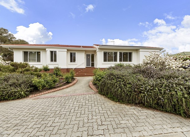 2 Ives Court, Melba ACT 2615