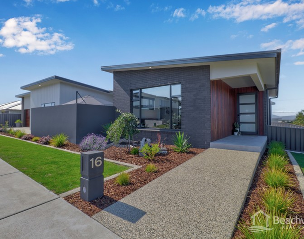 16 Arthur Street, Shearwater TAS 7307