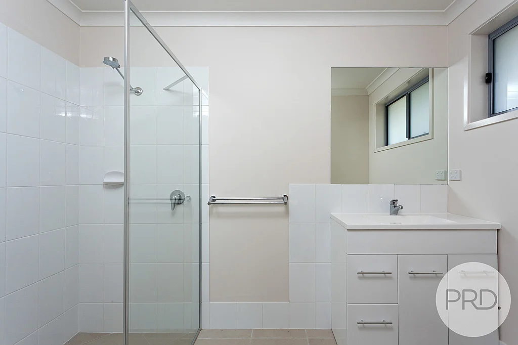 Additional image 3 of 21A Sunvale Crescent, Estella NSW 2650