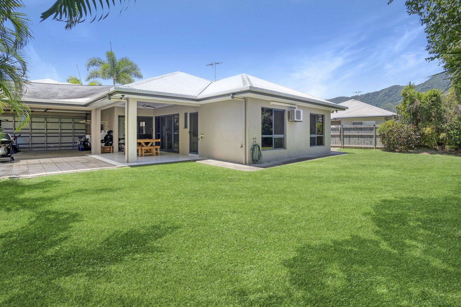 17 Goldberg Close, White Rock QLD 4868