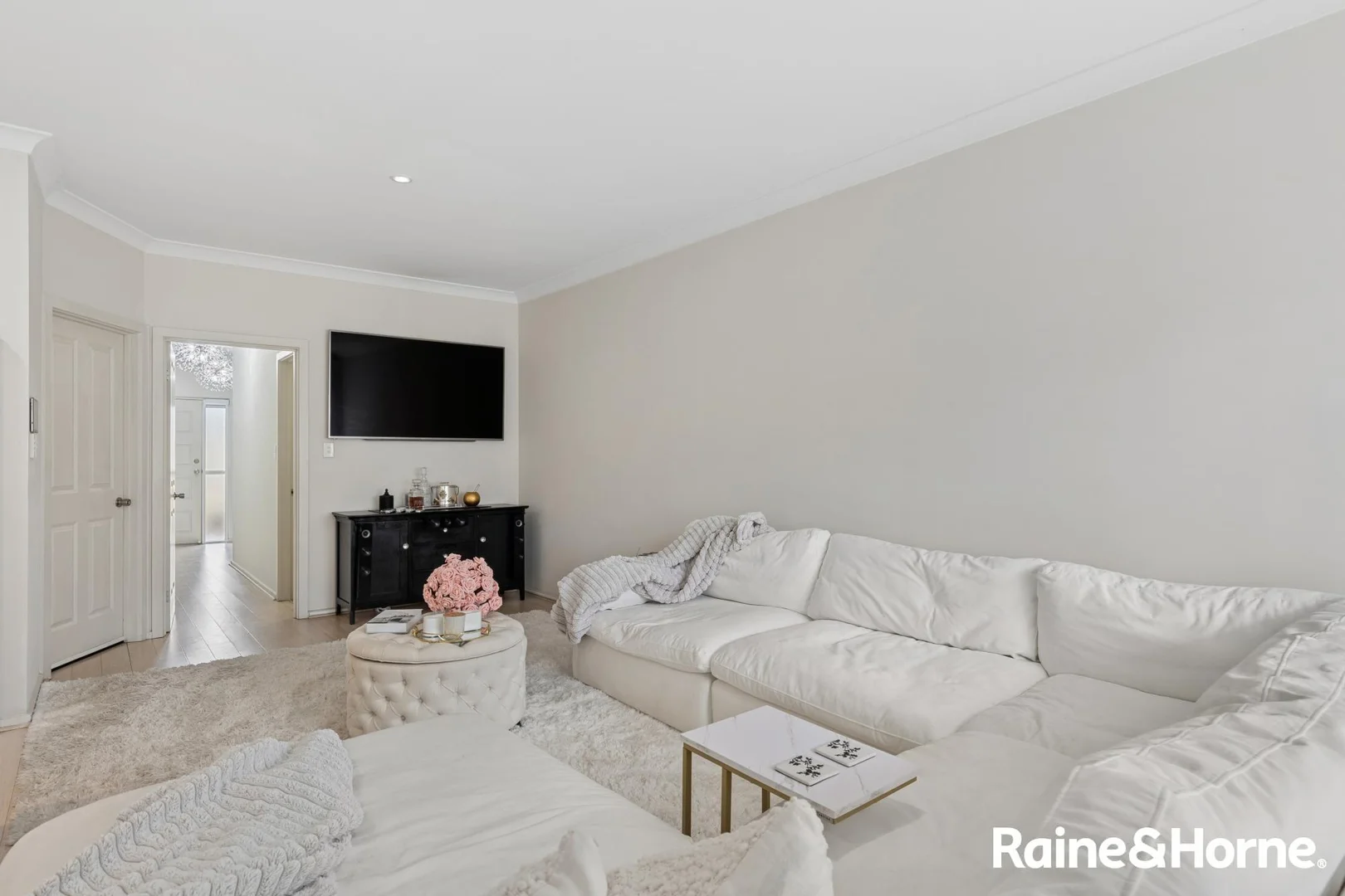 Additional image 10 of 2/1B Larkdale Crescent, O'Halloran Hill SA 5158