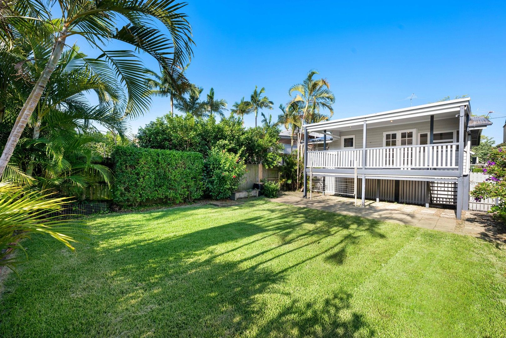 3 bedrooms House in 26 Geelong Street EAST BRISBANE QLD, 4169